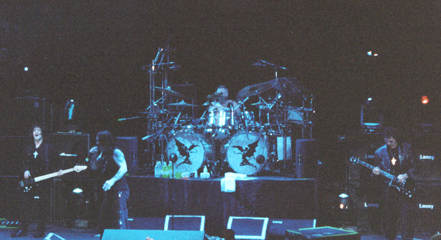 ozzy2.gif (367938 bytes)